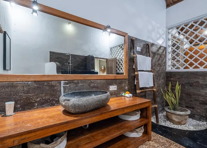 Villa Wunderbare 3-zimmer-villa Im Herzen Von Seminyak