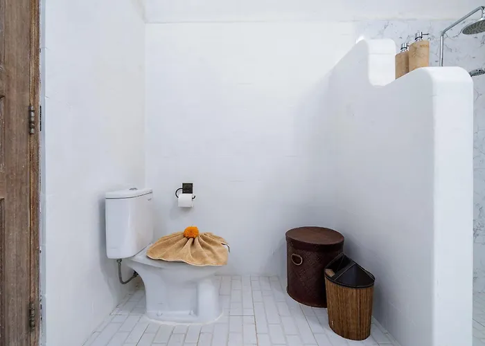 Wunderbare 3-zimmer-villa Im Herzen Von Villa